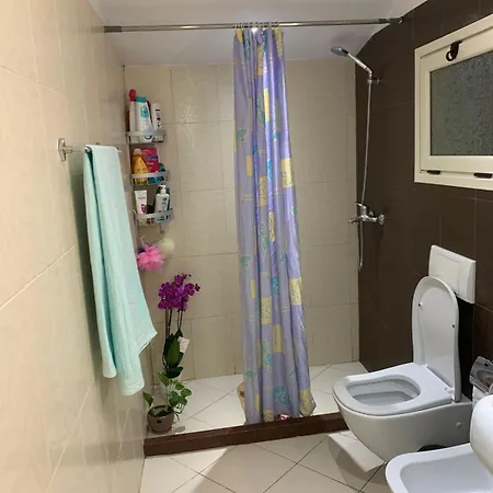 Mari Apartment *